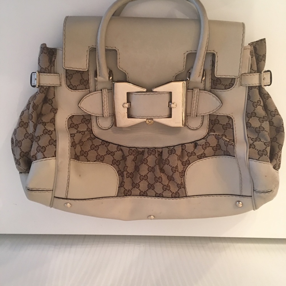 LIMITEDADDITION GUCCI authentic Original GG canvas